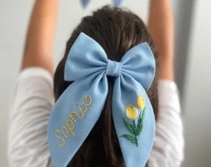 Gen Z fashion trends hair bows