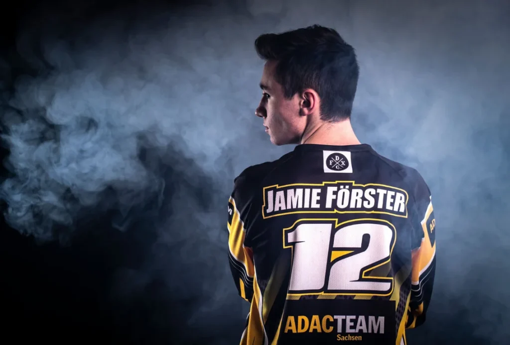 Custom Sports T-shirt Printing The Importance Of Sports T-shirt Name Printing