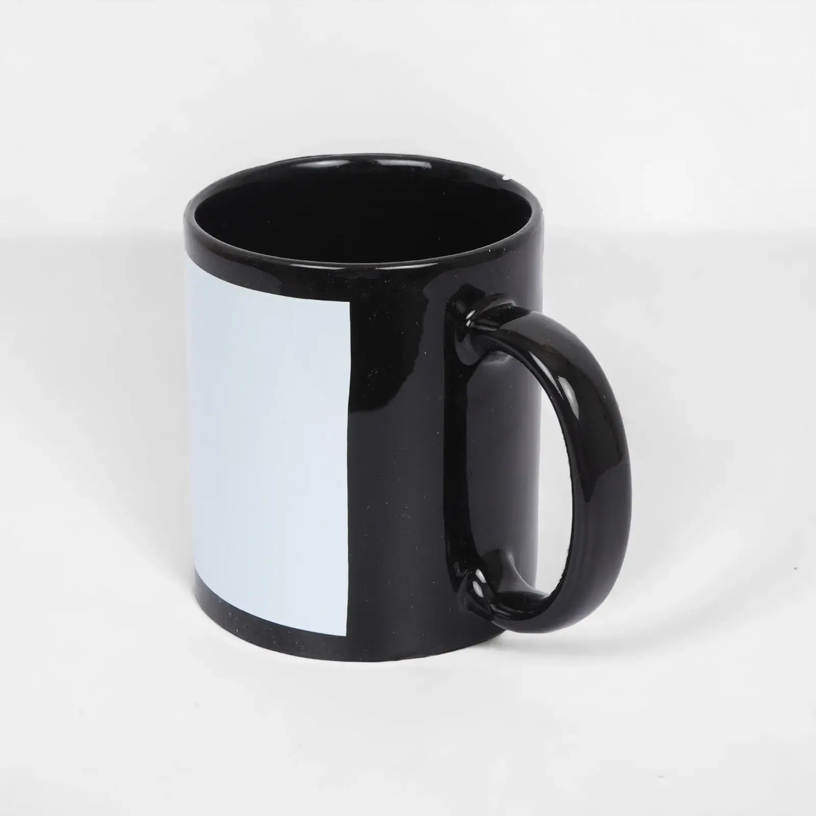 Black coffee mug qikink